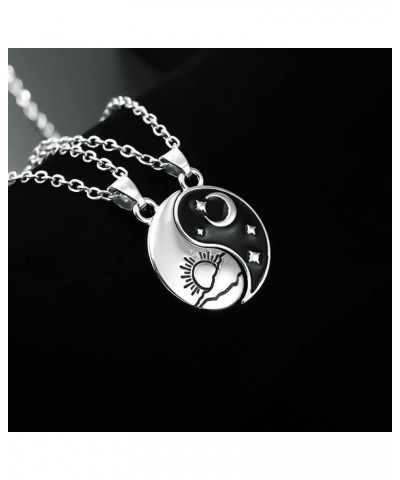 Yinyang Pendant Necklace for Women Mens Stainless Steel Bff Couples Chain Girls Boys Personalized Matching Puzzle Diagrams Be...